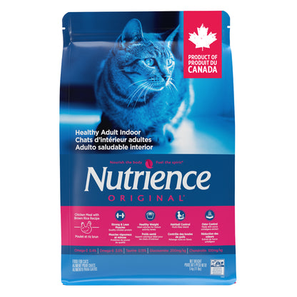 Nutrience Original cat food package with a blue and pink design featuring a cat on a white background.