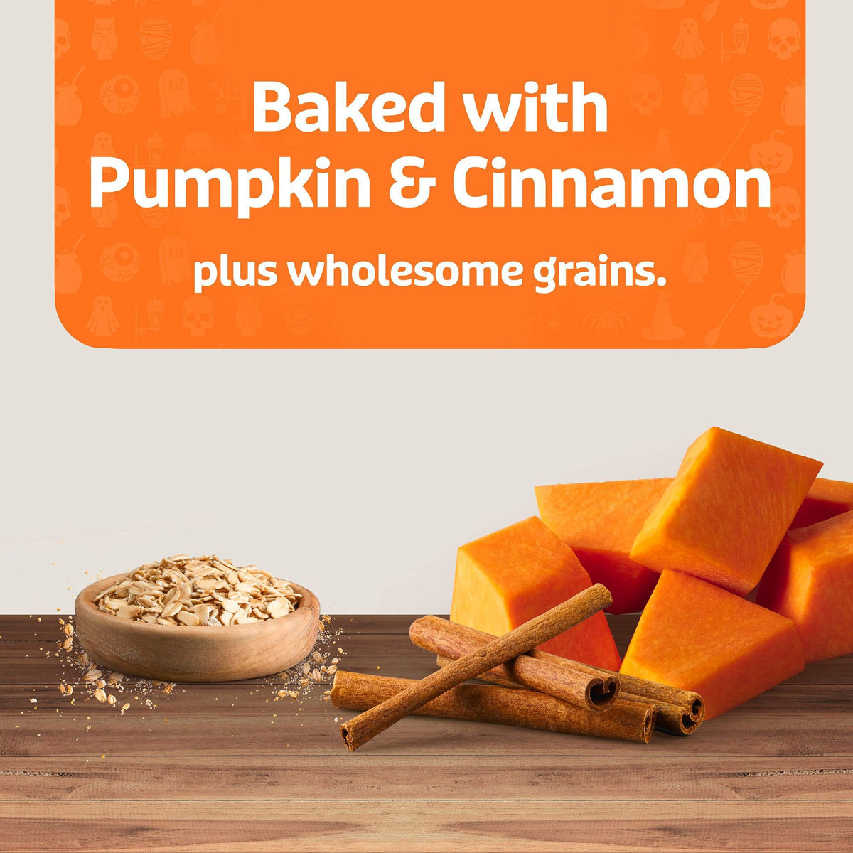 Pumpkin, cinnamon and wholesome grains in Blue Buffalo Boo Bars dog treats - PetMax Canada