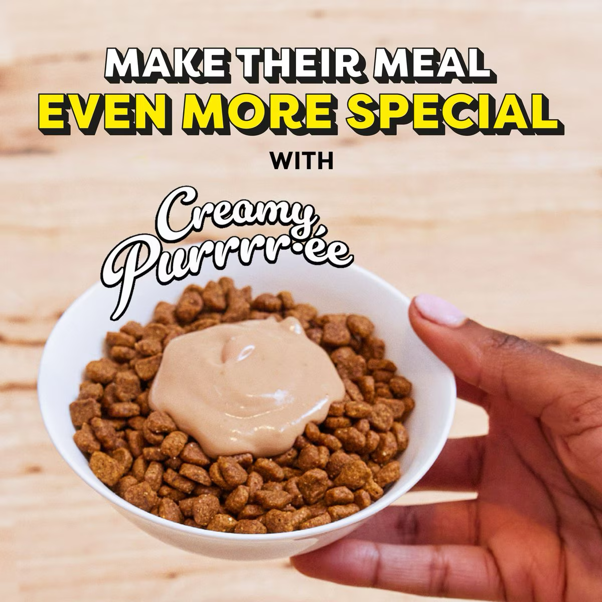 Temptations Creamy Puree with Chicken Lickable Cat Treats