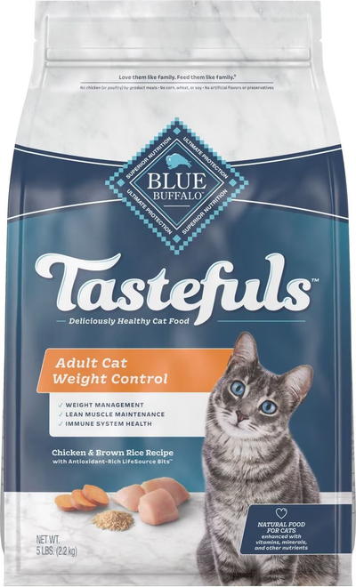 Blue Buffalo Tastefuls Weight Control Natural Chicken Adult Dry Cat Food  Cat Food  | PetMax Canada